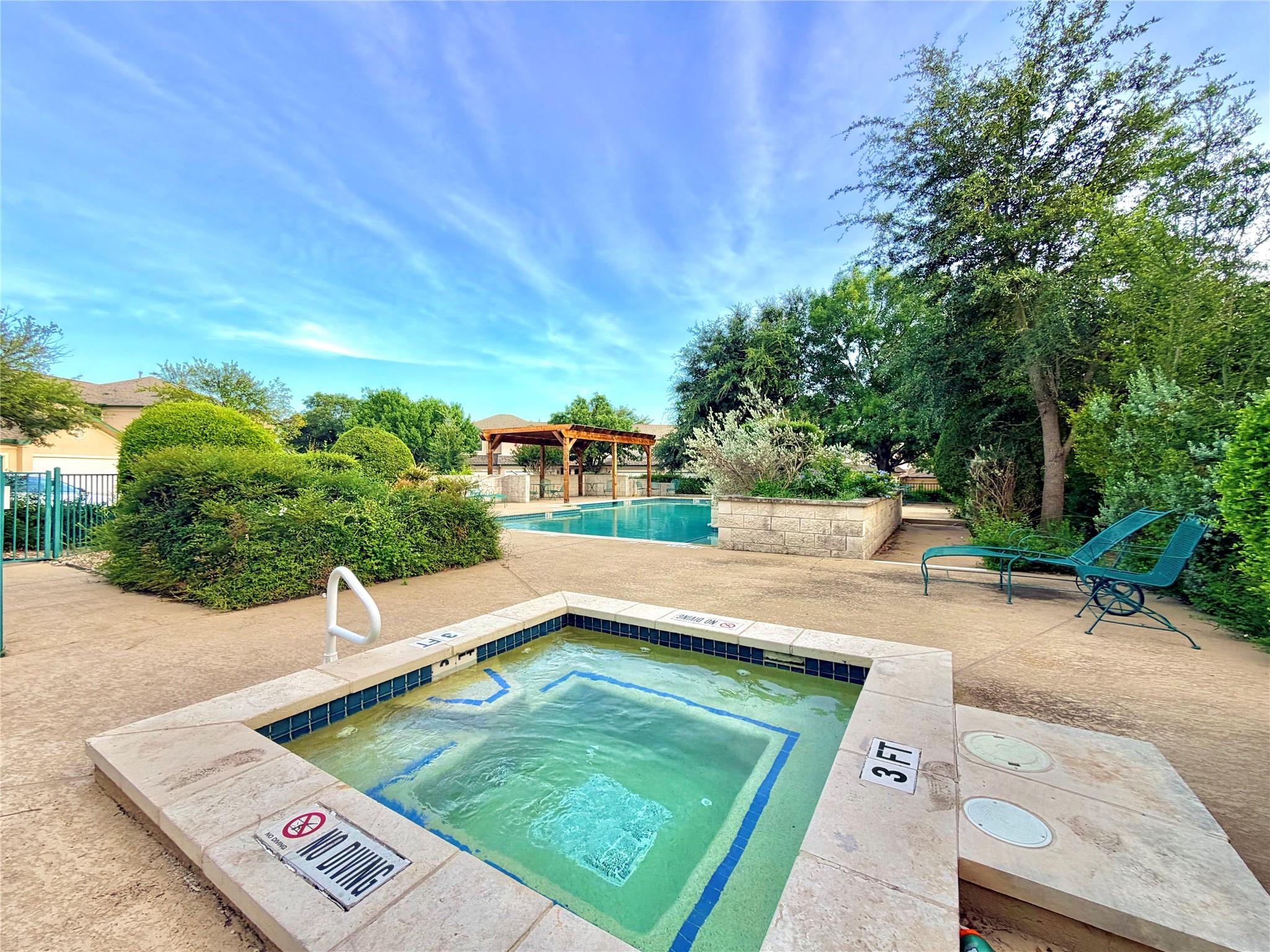2100 Pipers Field DR # 24