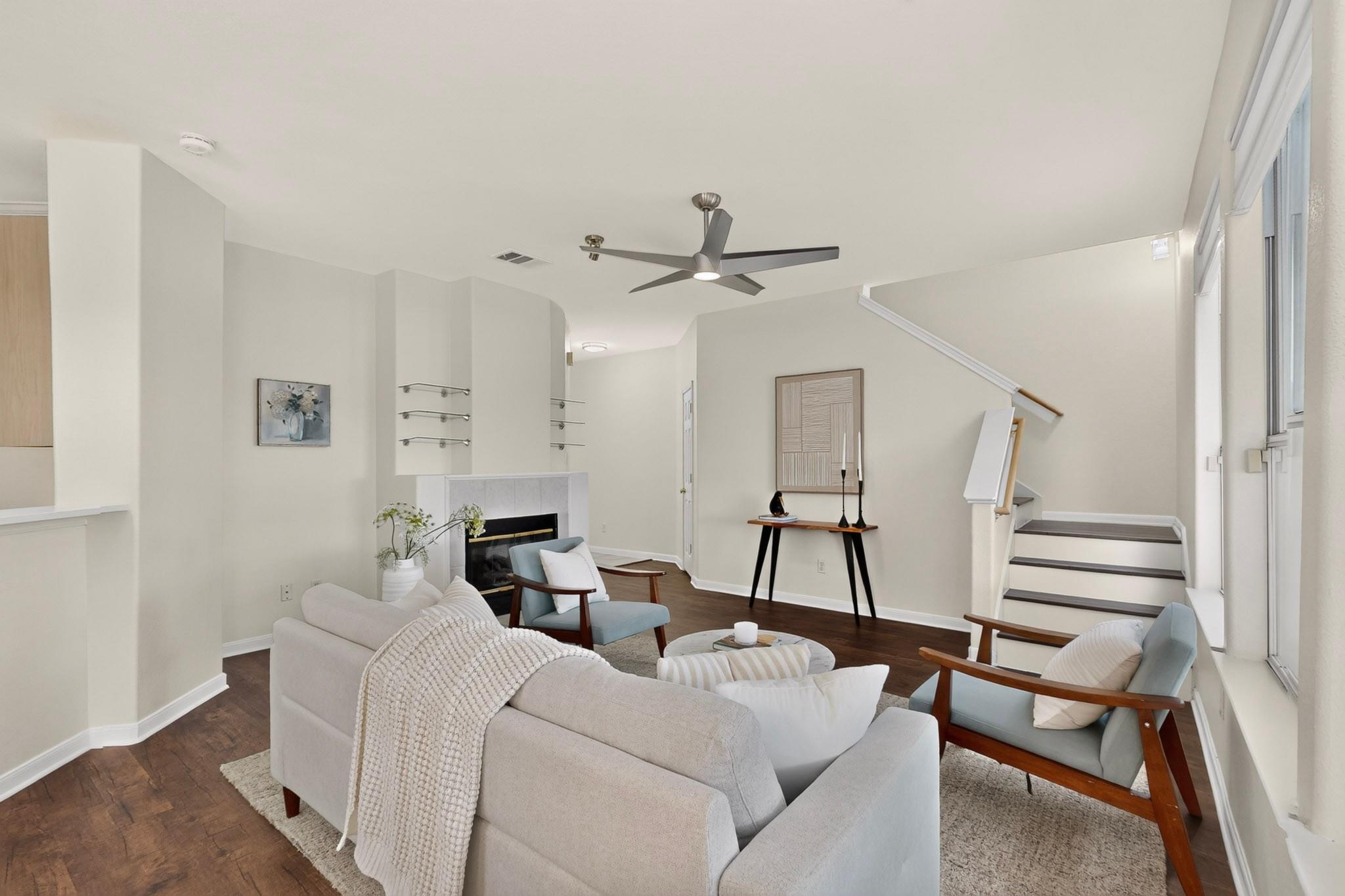 2100 Pipers Field DR # 24