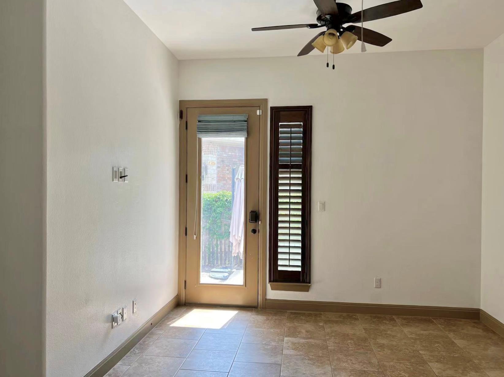 3021 Portulaca DR