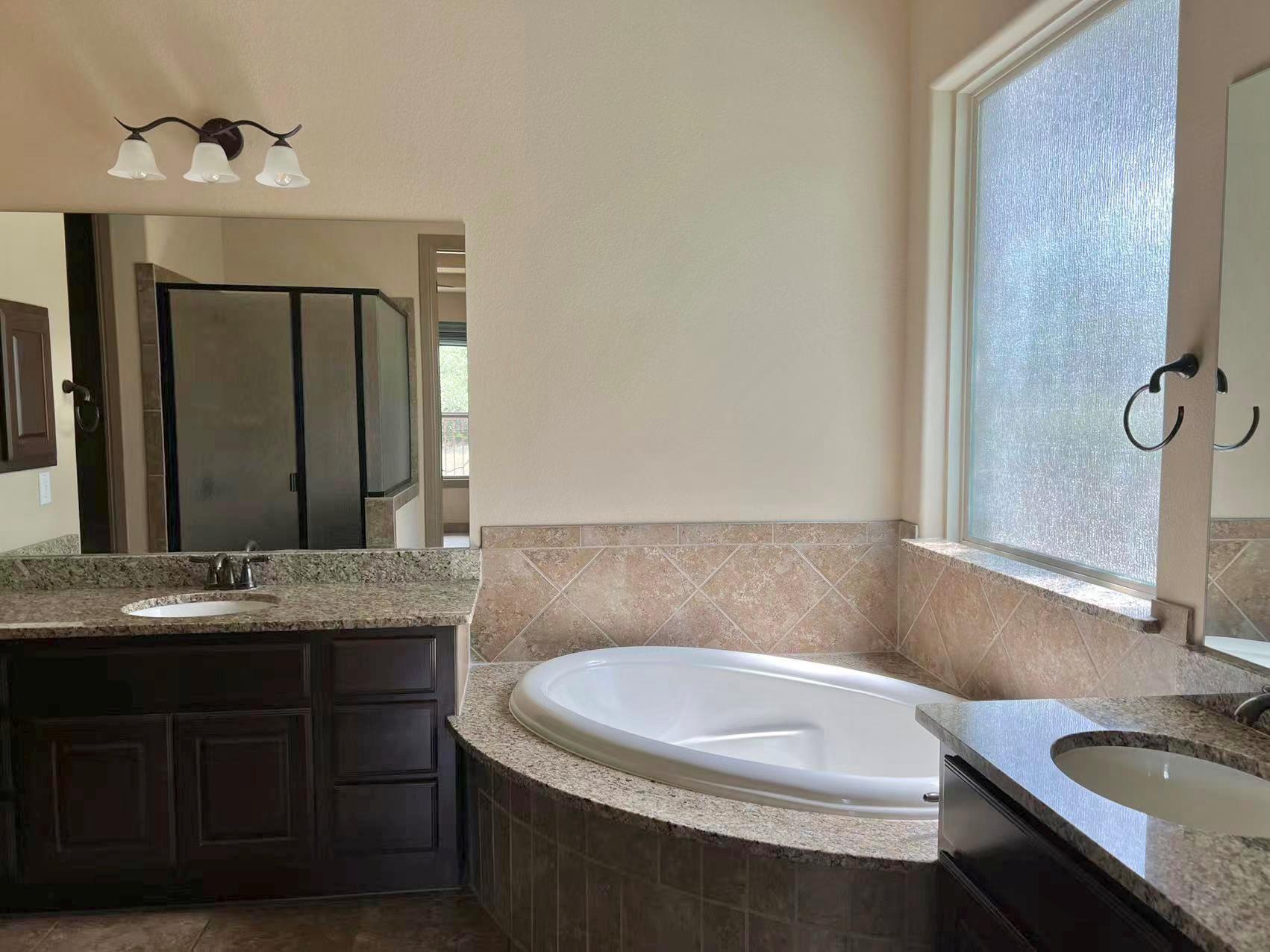 3021 Portulaca DR