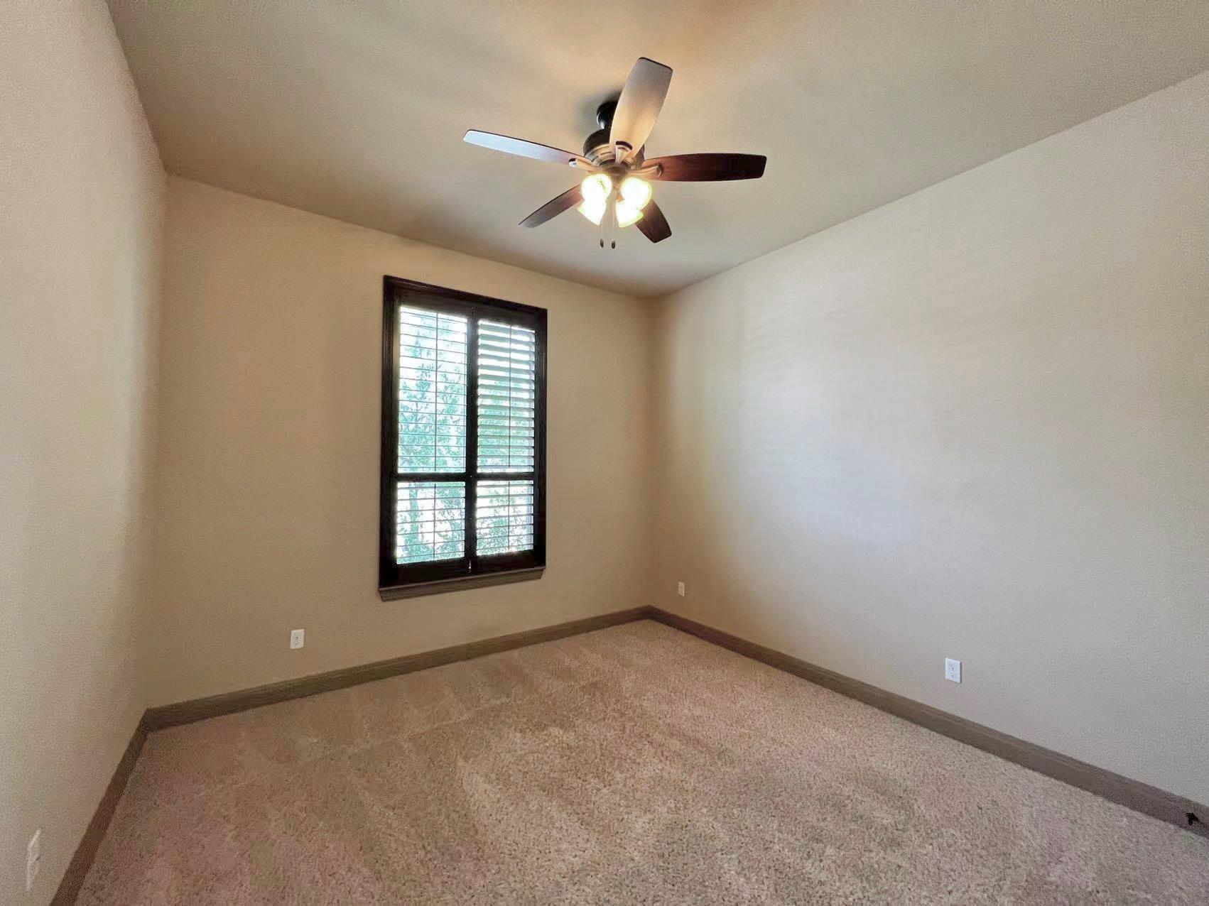 3021 Portulaca DR