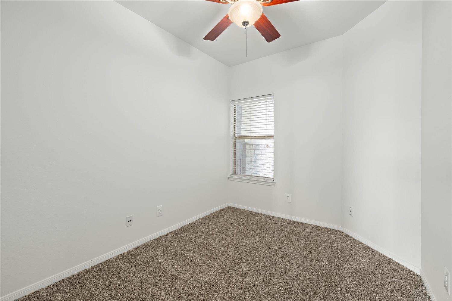 6000 Shepherd Mountain CV # 1904