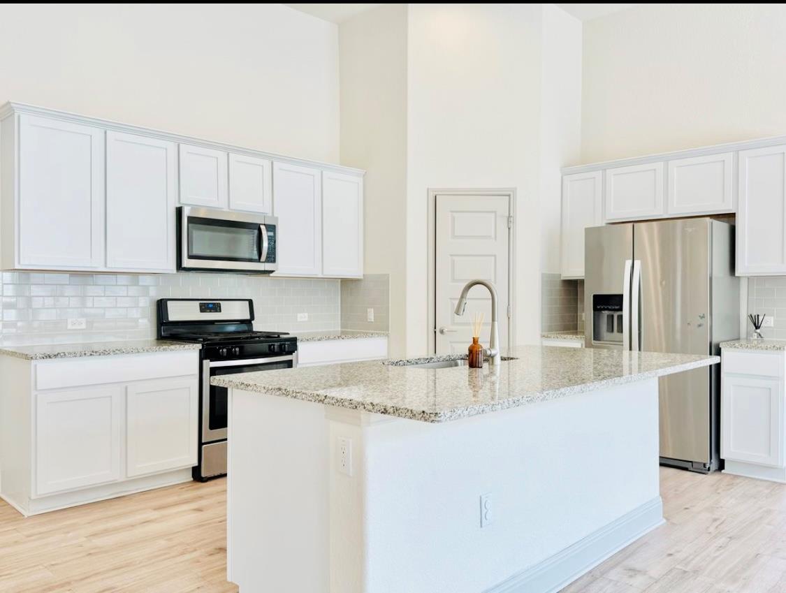 18321 Anicio Gallo DR