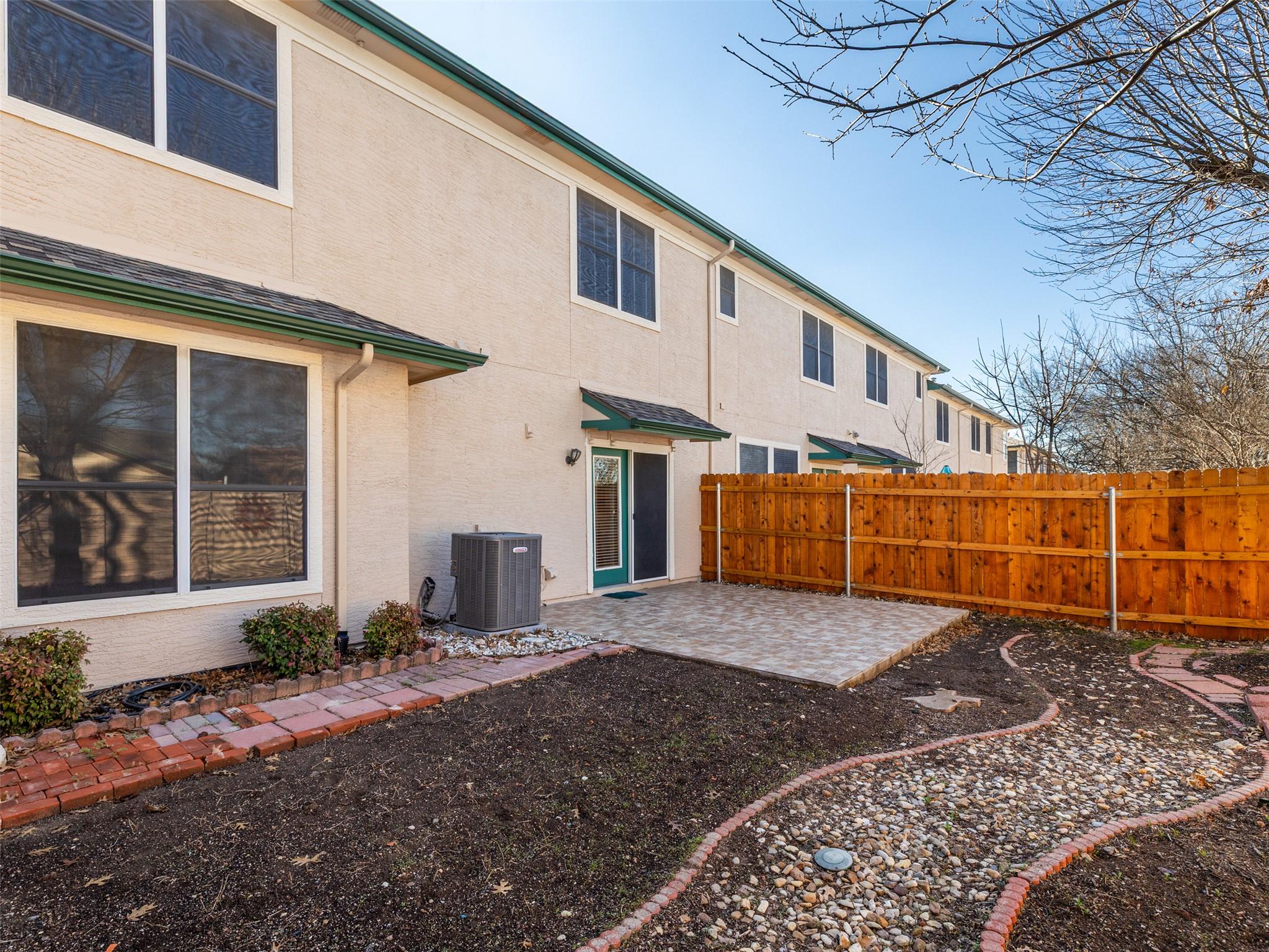 2100 Pipers Field DR # 30