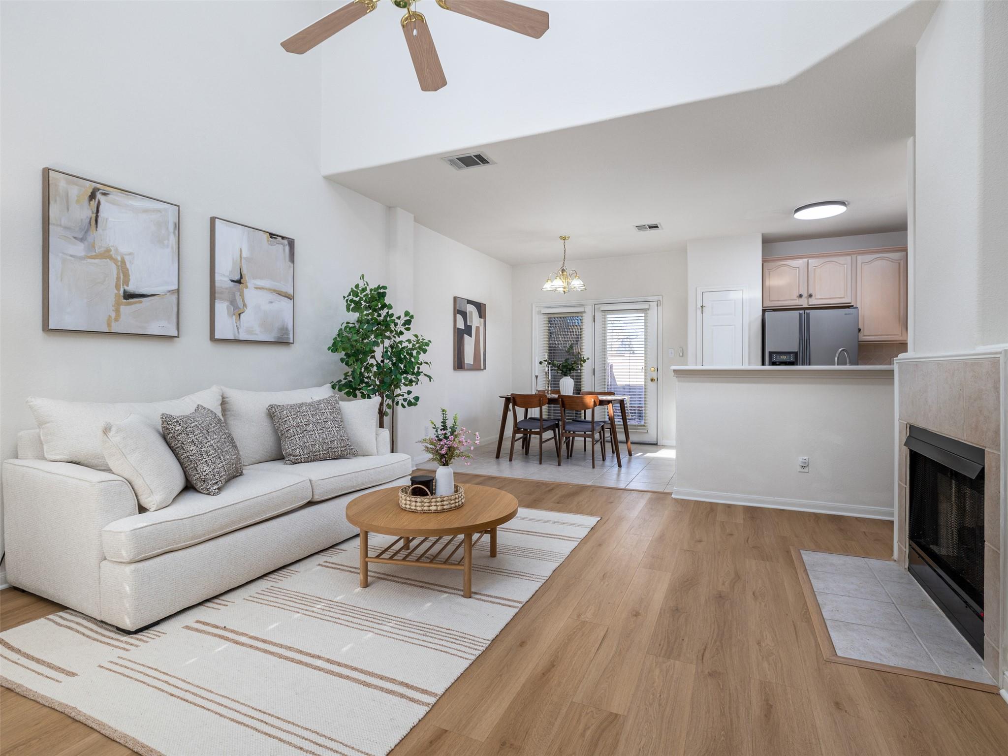 2100 Pipers Field DR # 30