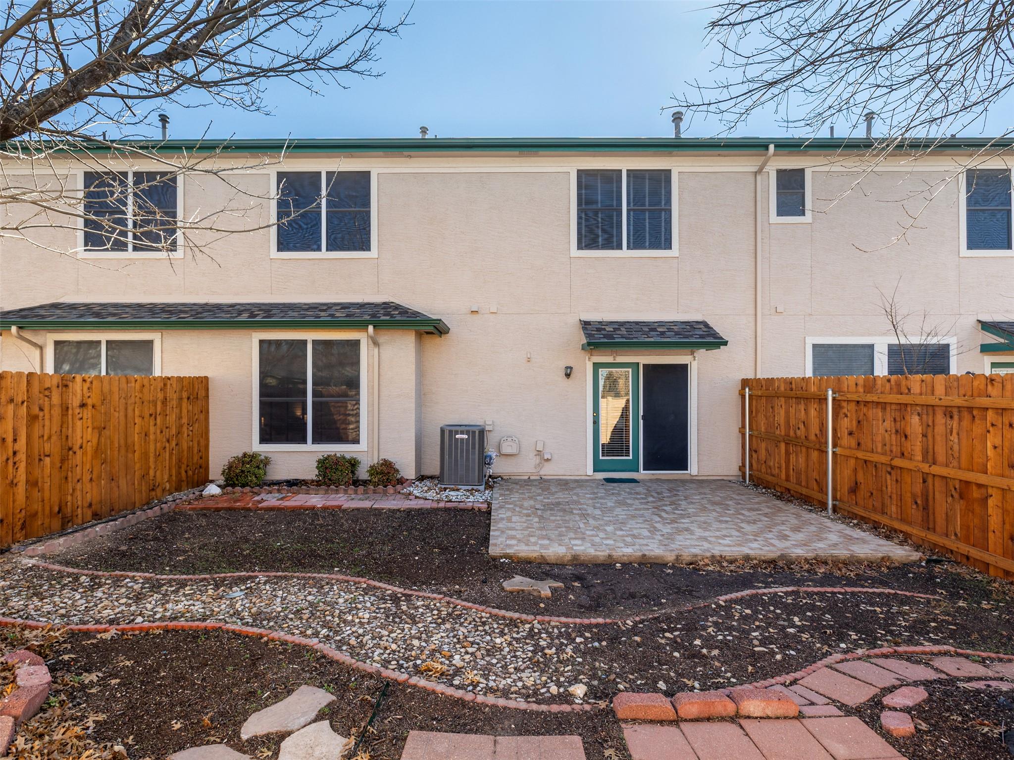 2100 Pipers Field DR # 30