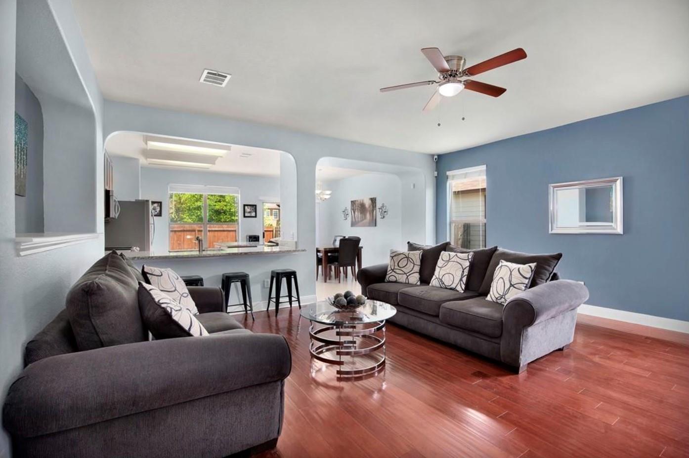 1721 E Mesa Park CV