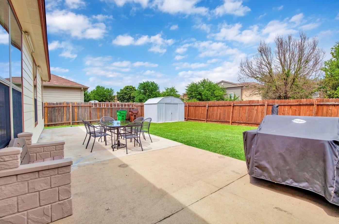 1721 E Mesa Park CV