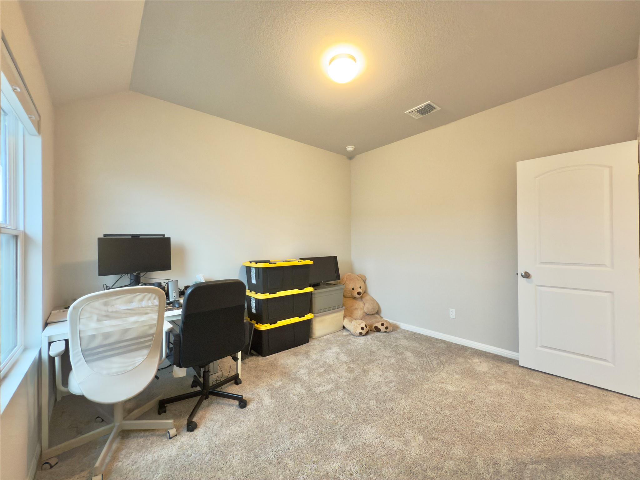 923 Palo Brea LOOP