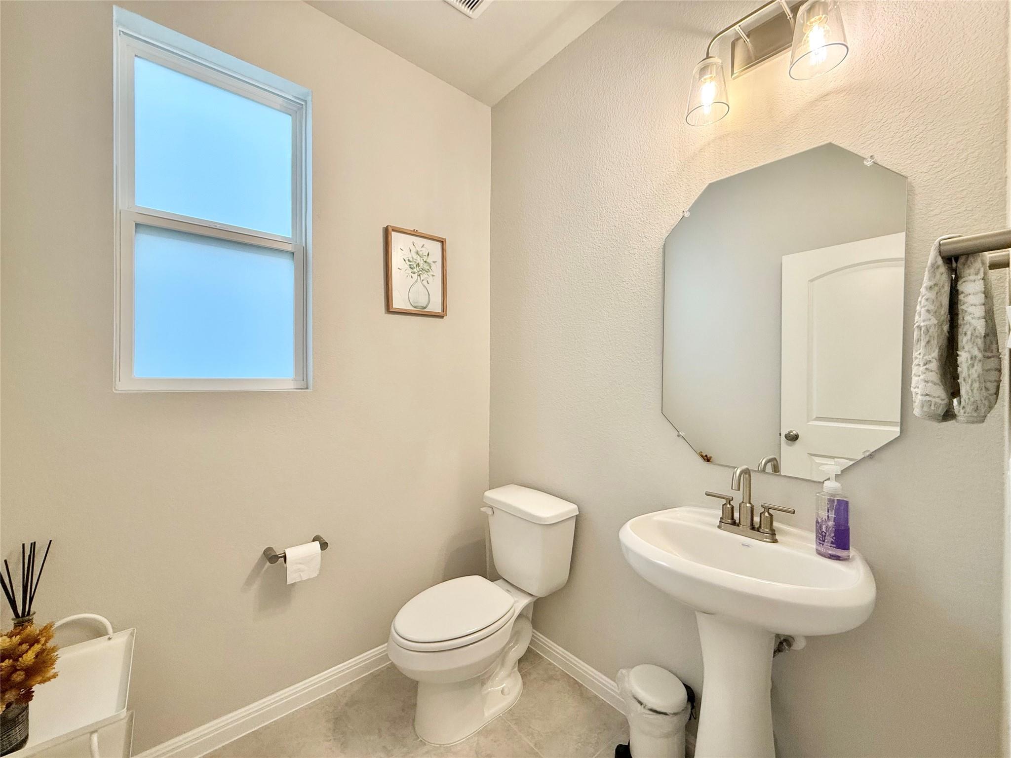 923 Palo Brea LOOP