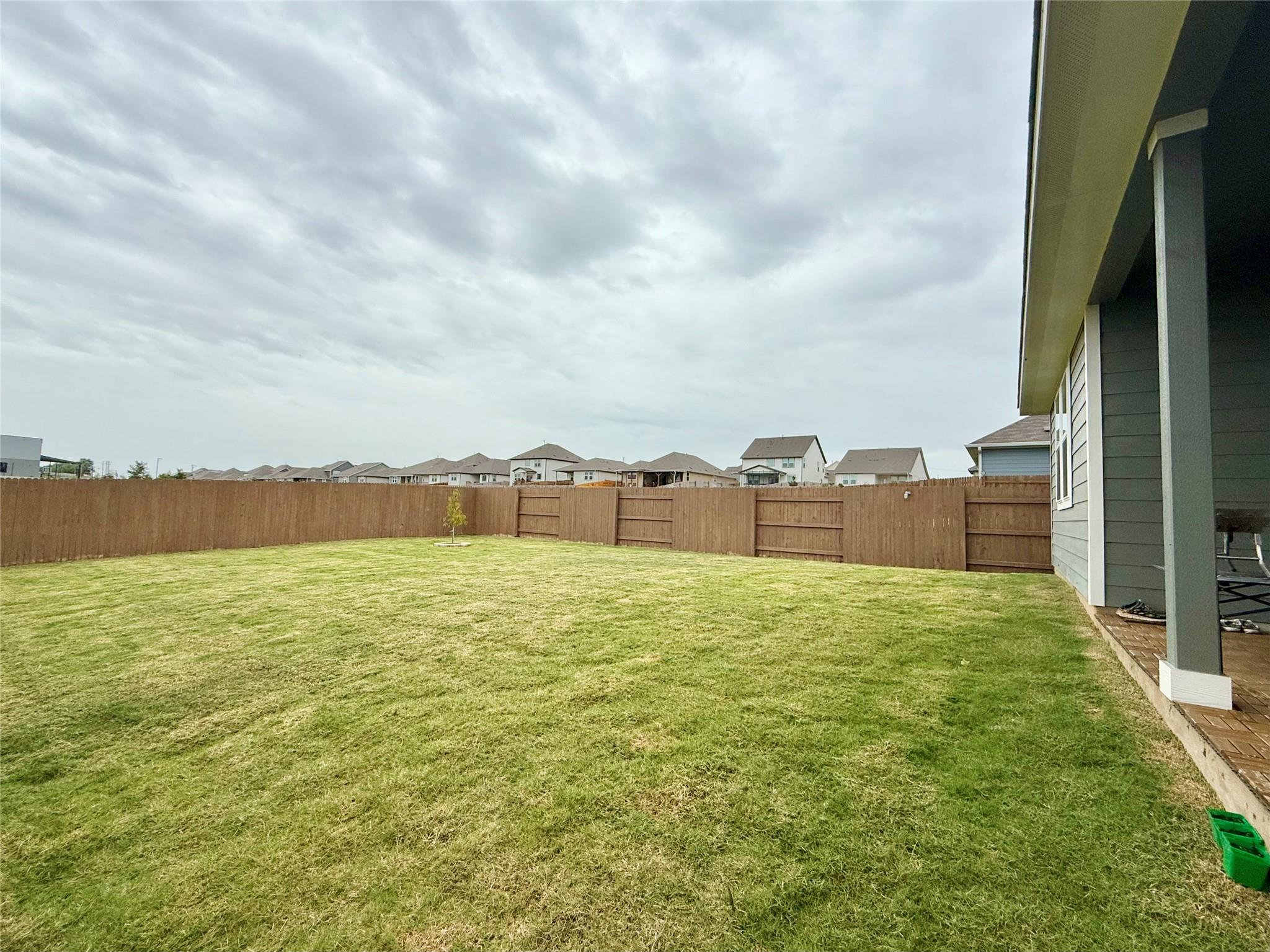 923 Palo Brea LOOP