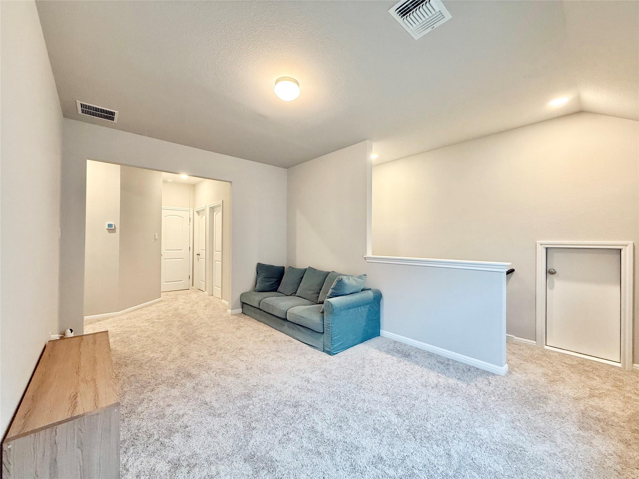 923 Palo Brea LOOP