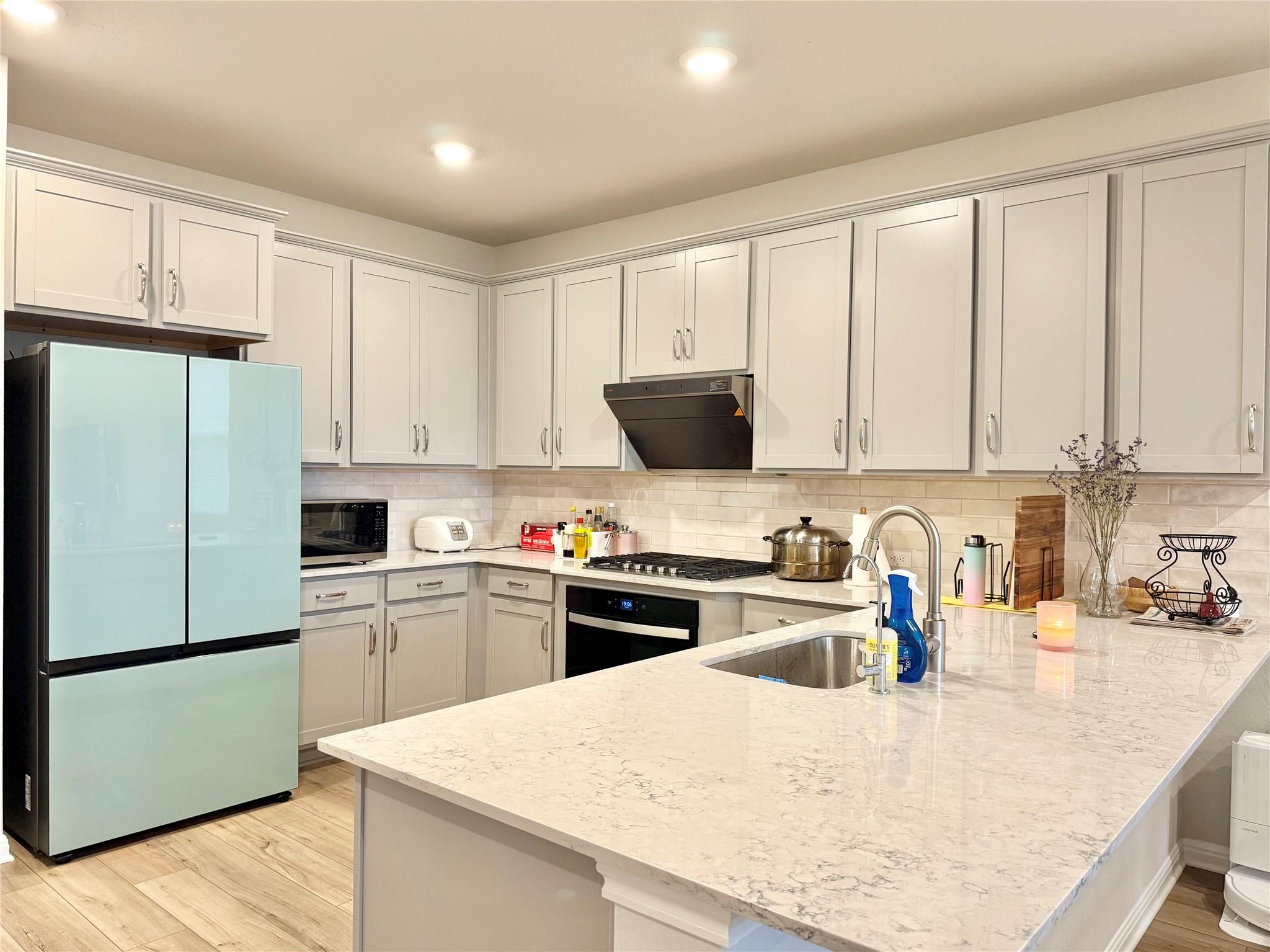 923 Palo Brea LOOP