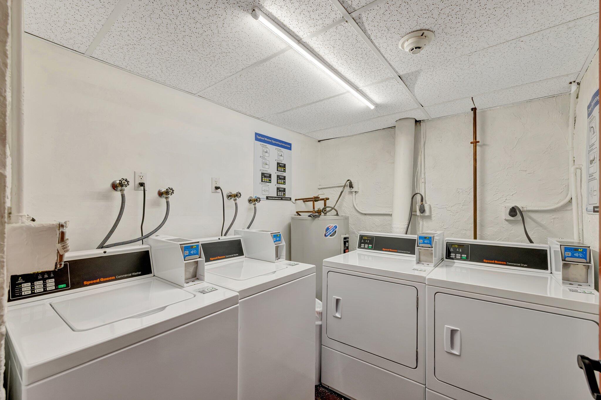 3004 NE 5th Terrace 208-c