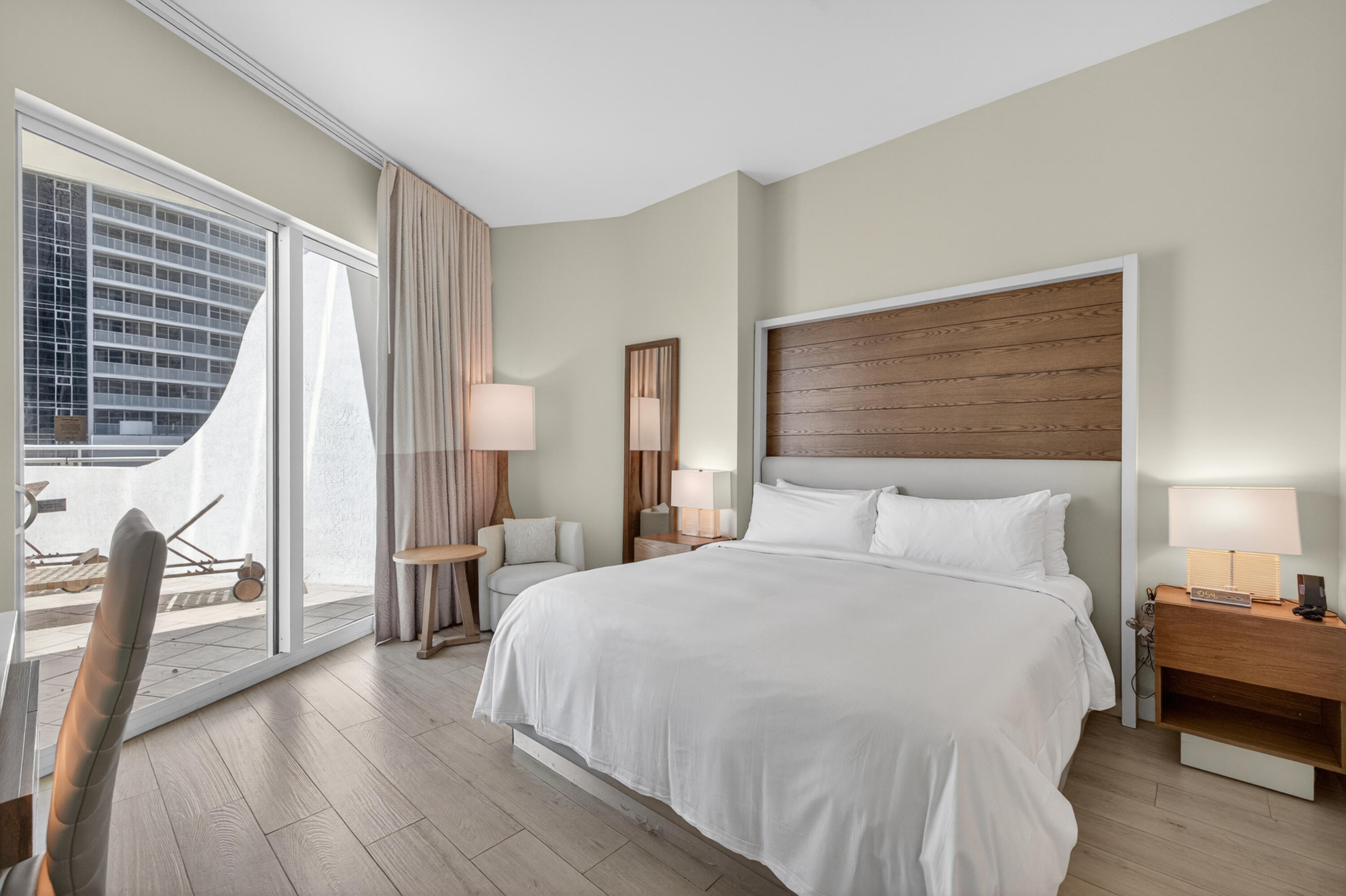 505 N Fort Lauderdale Beach Boulevard Unit: 605