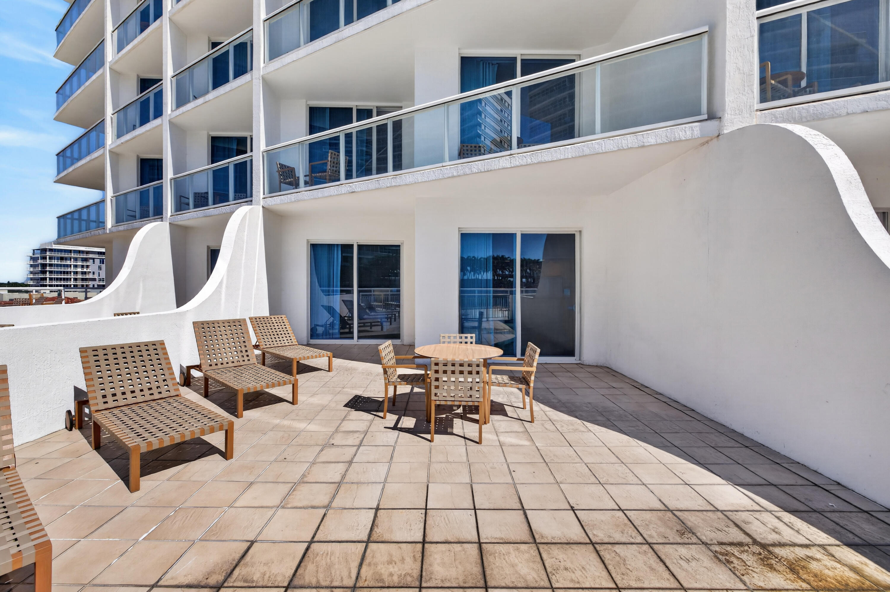 505 N Fort Lauderdale Beach Boulevard Unit: 605
