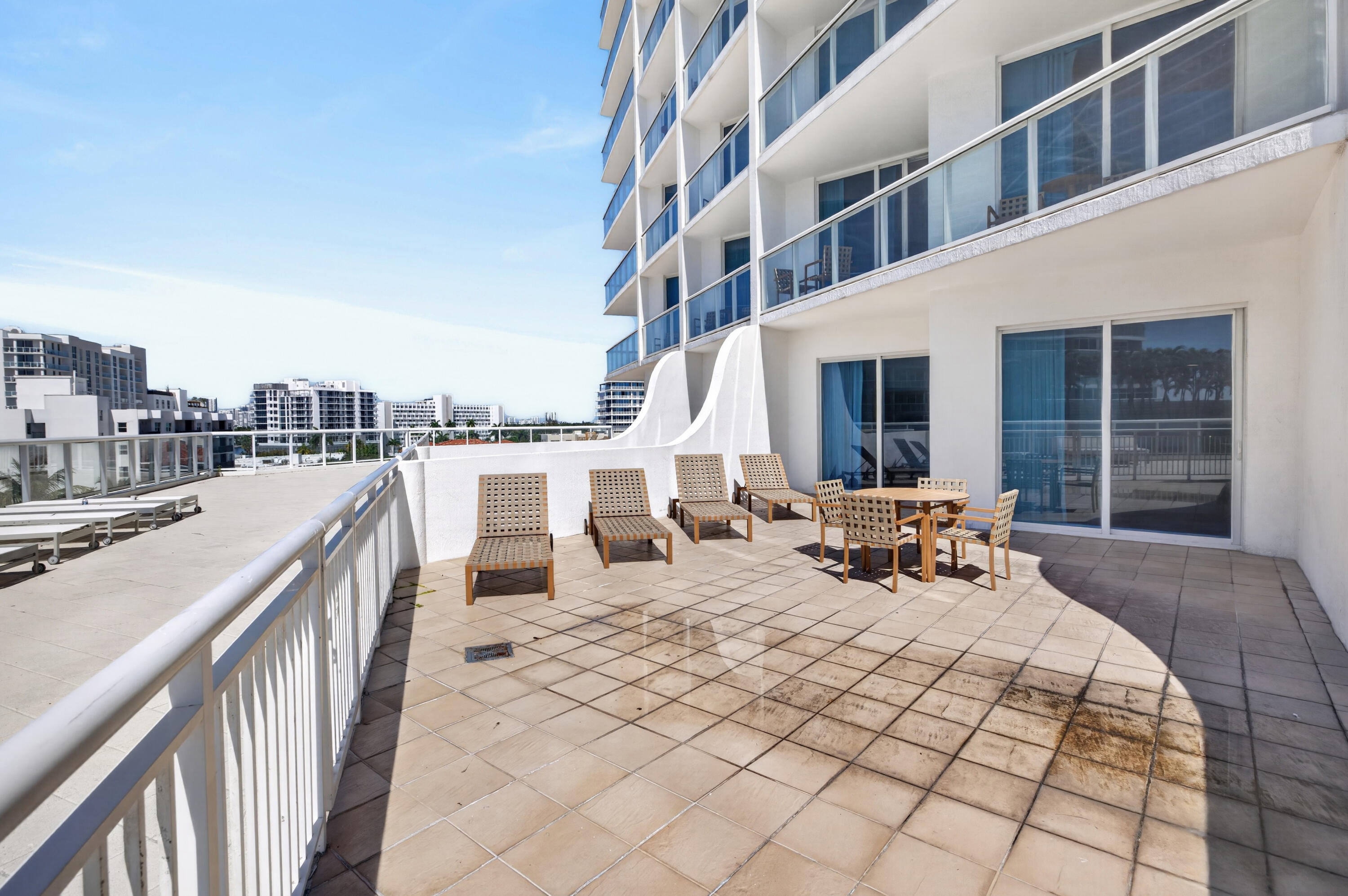 505 N Fort Lauderdale Beach Boulevard Unit: 605