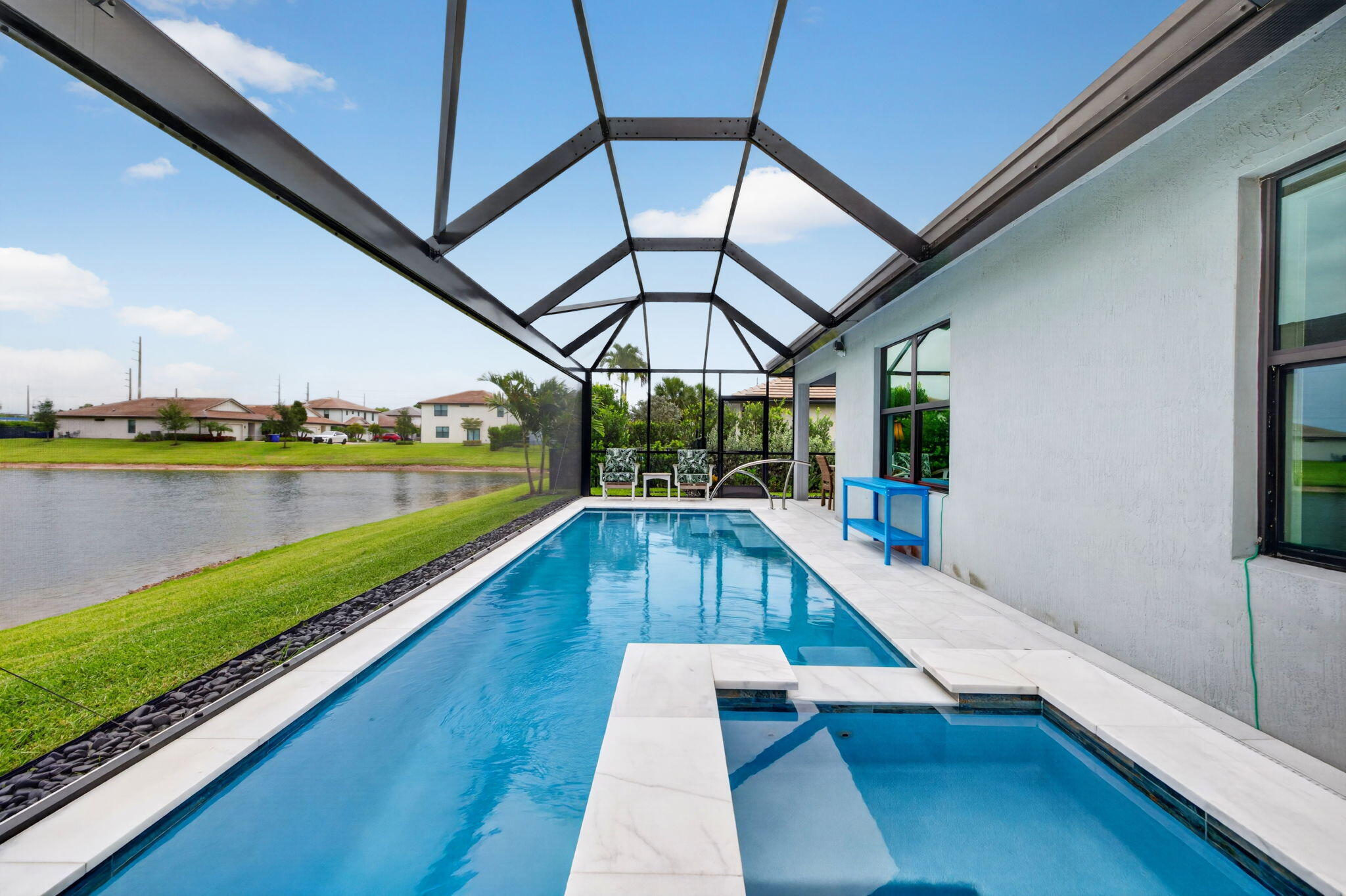 3165 Tamarind Drive