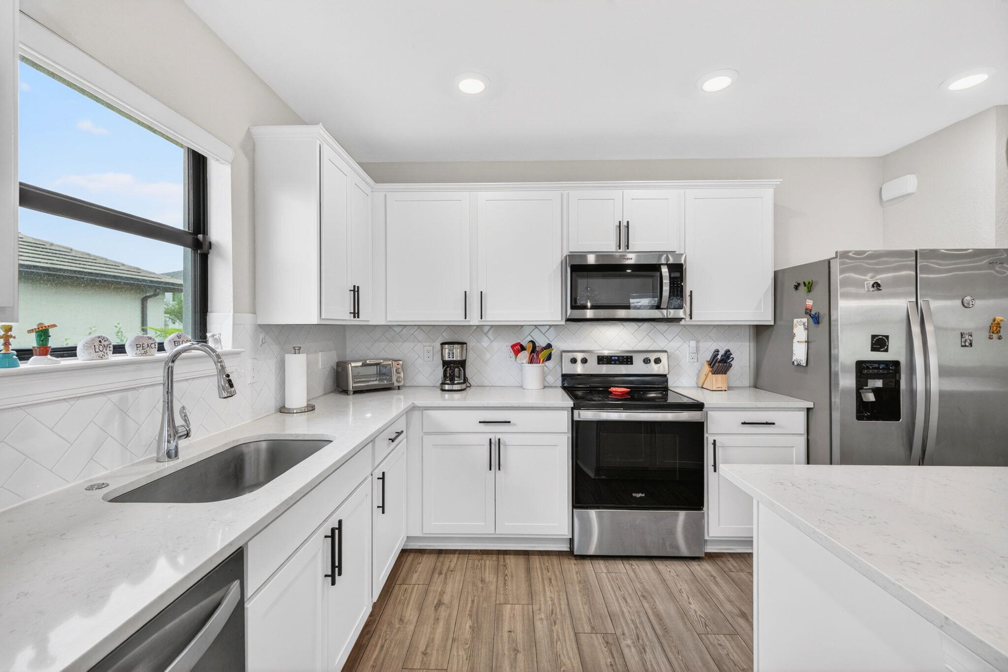 3165 Tamarind Drive