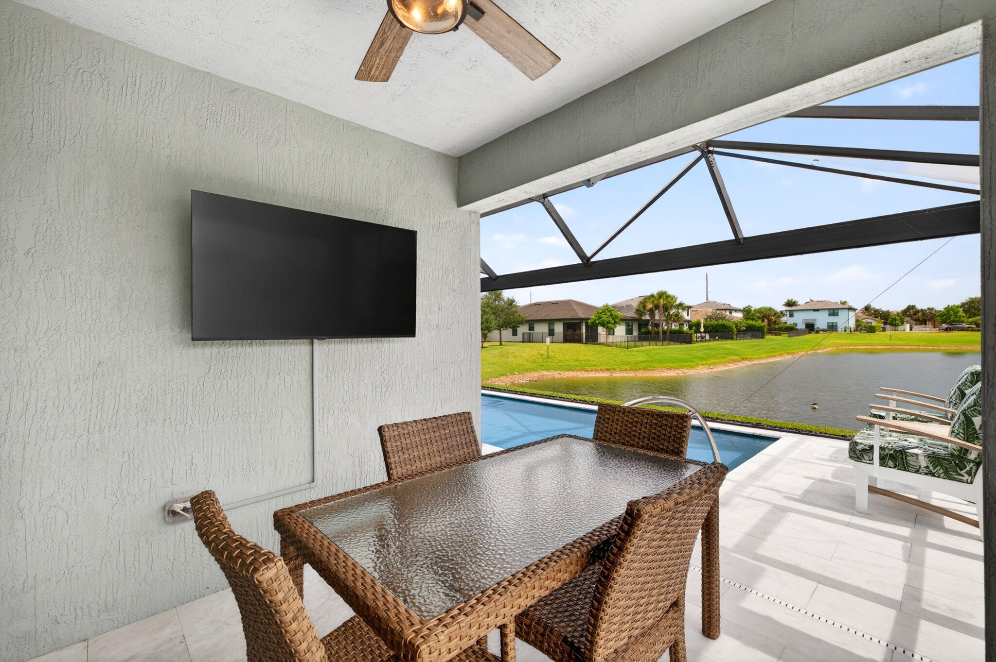 3165 Tamarind Drive