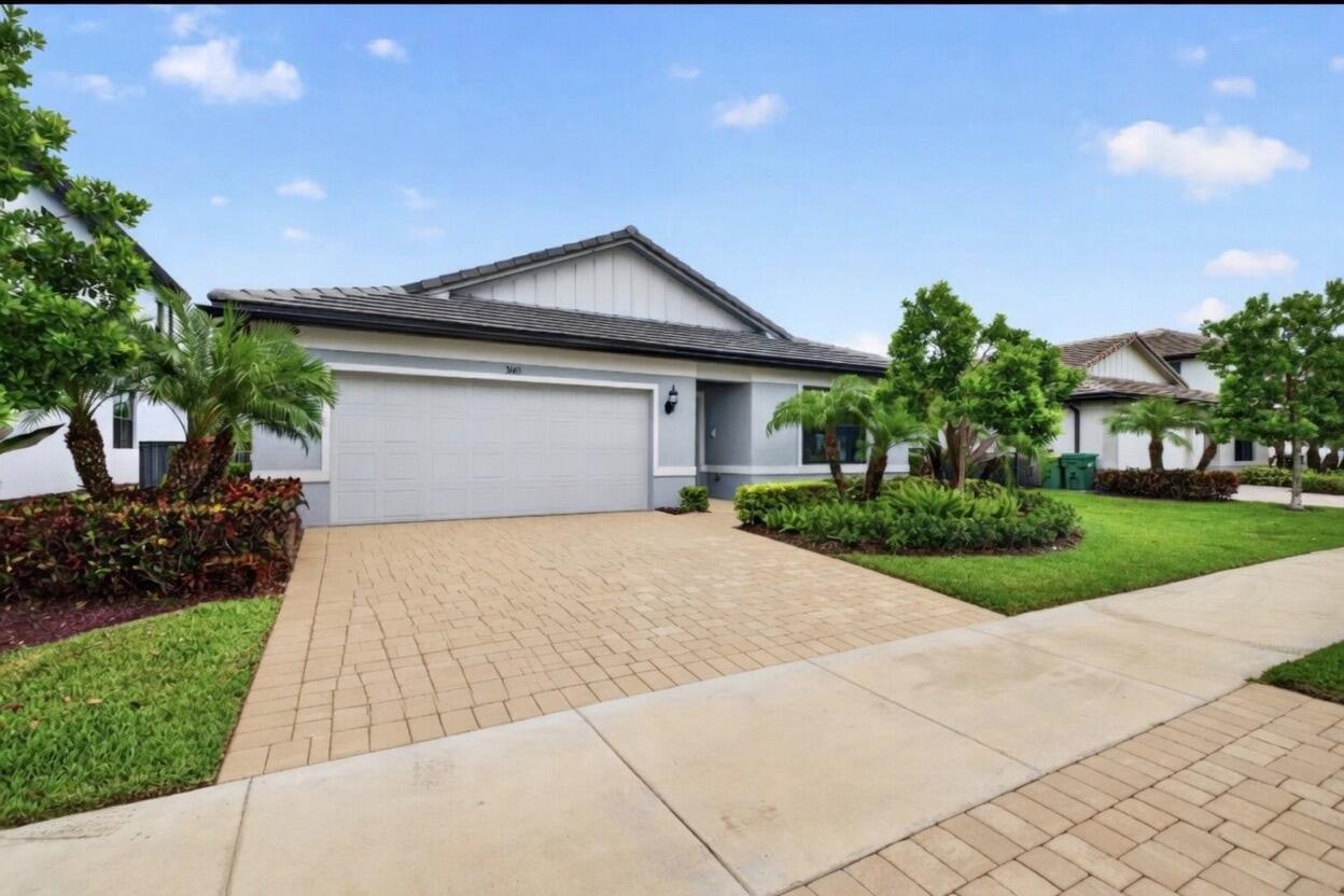 3165 Tamarind Drive