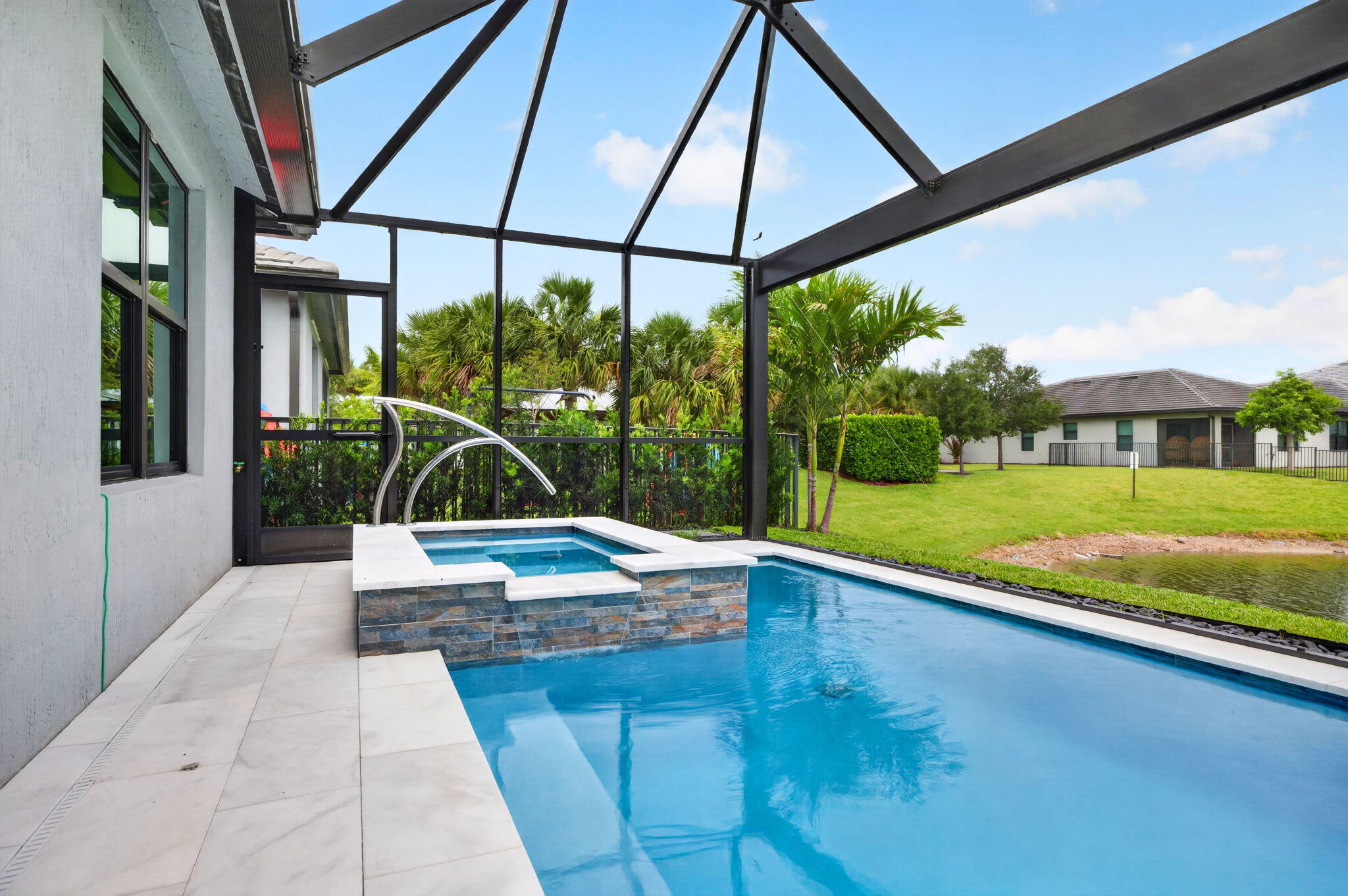 3165 Tamarind Drive