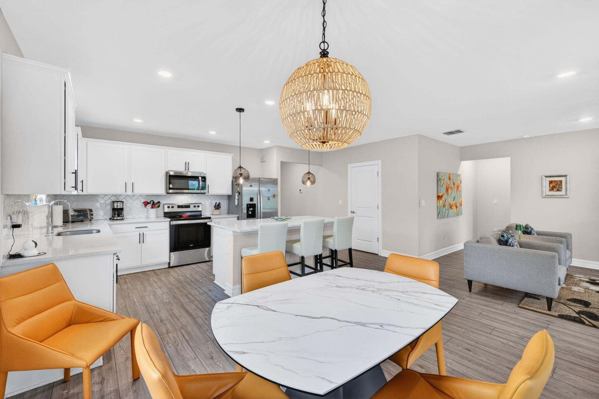 3165 Tamarind Drive