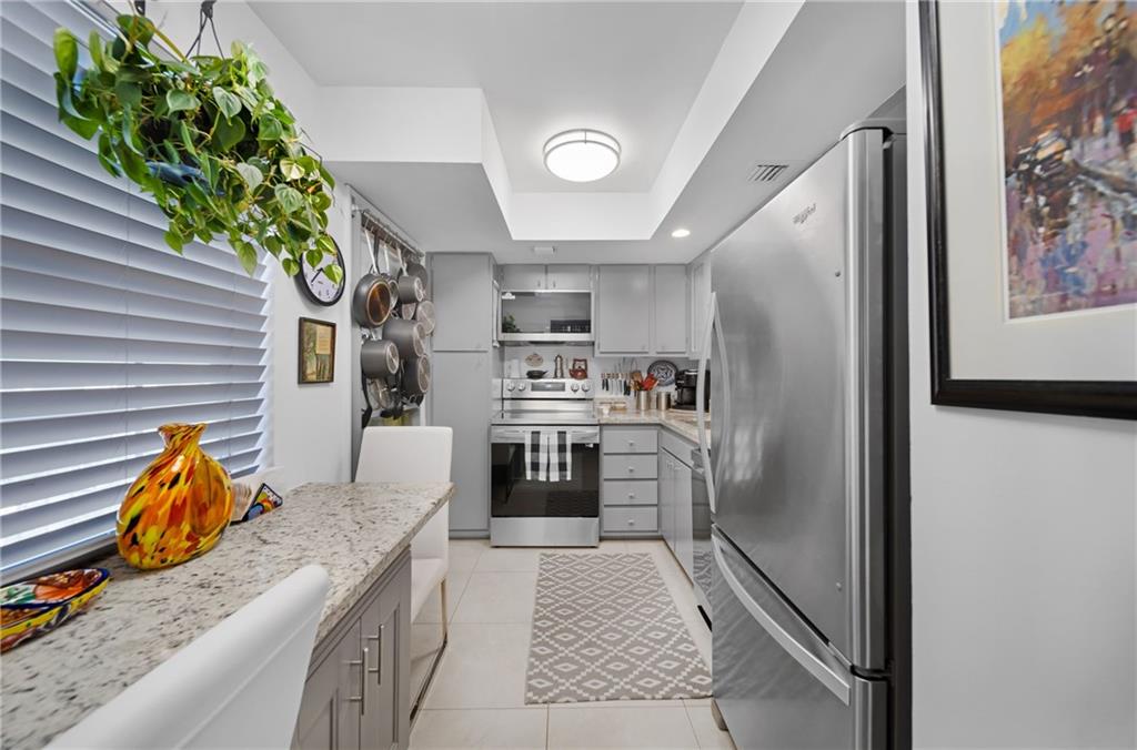 2671 S Course Dr 904