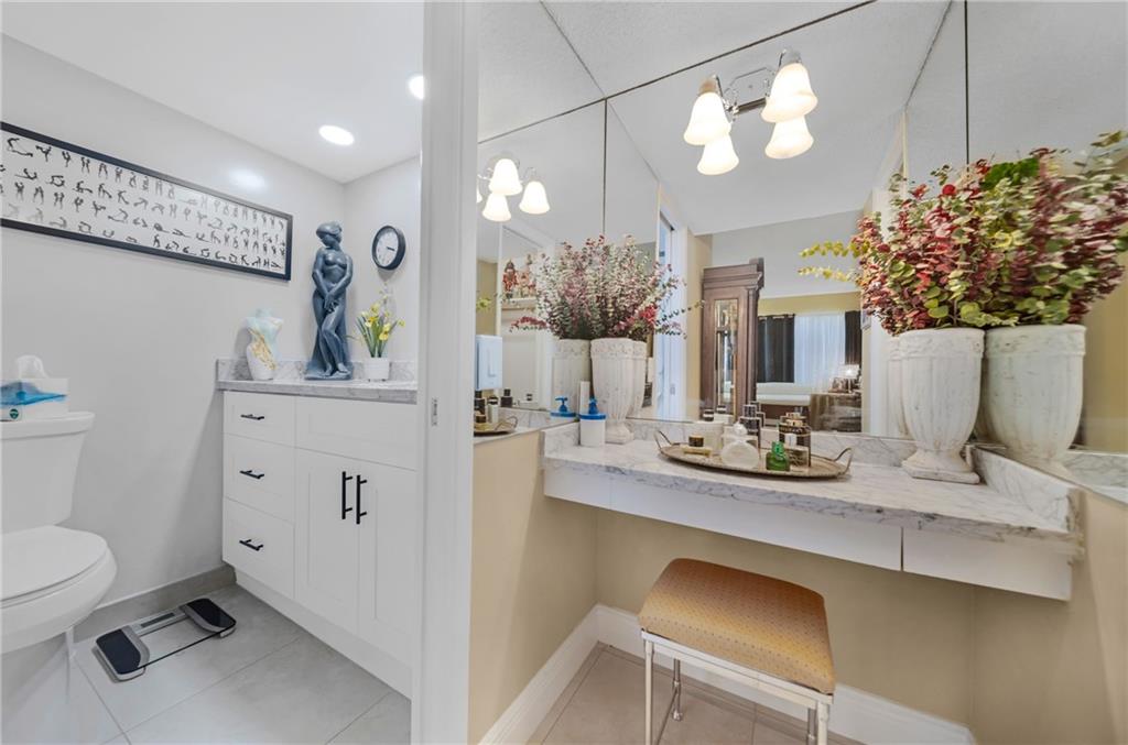 2671 S Course Dr 904