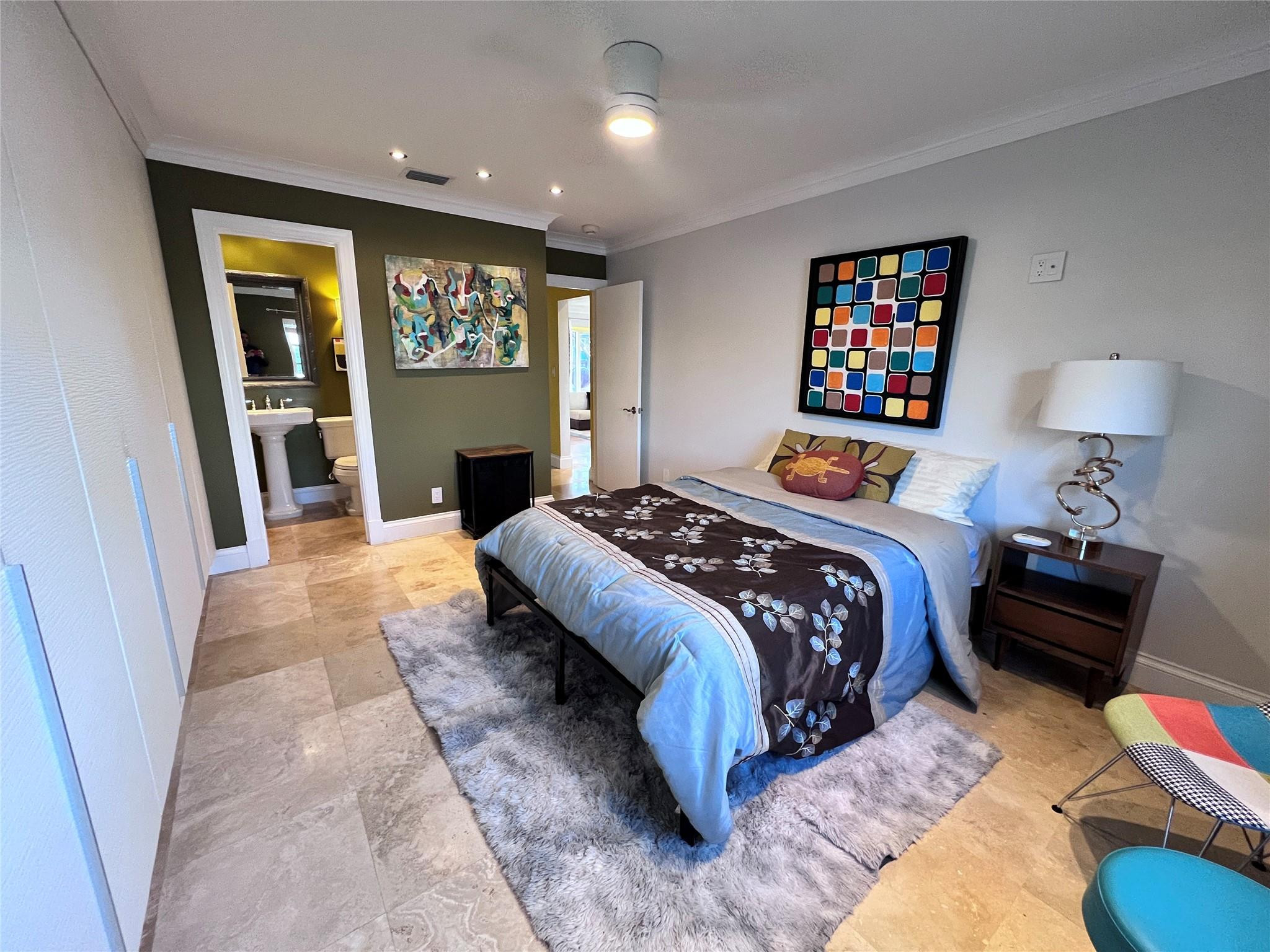 1717 NW 39th St