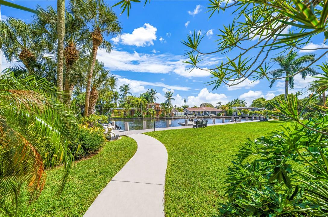 3000 NE 16th Ave 211