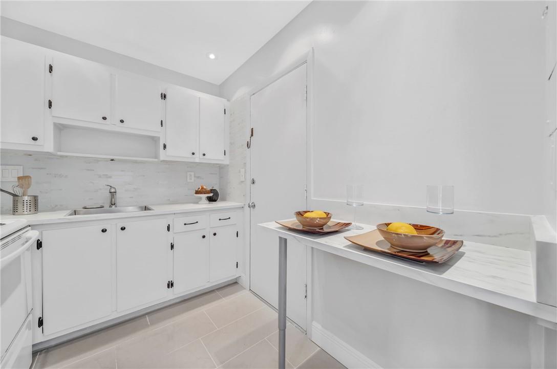 3000 NE 16th Ave 211