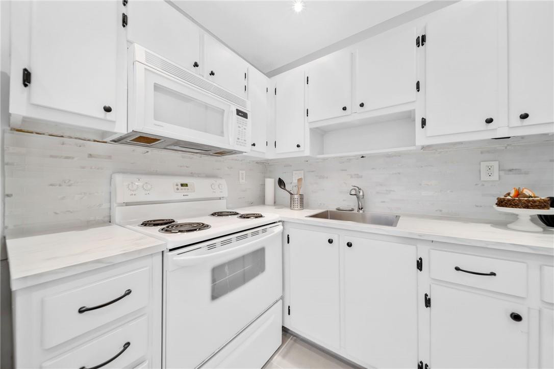 3000 NE 16th Ave 211