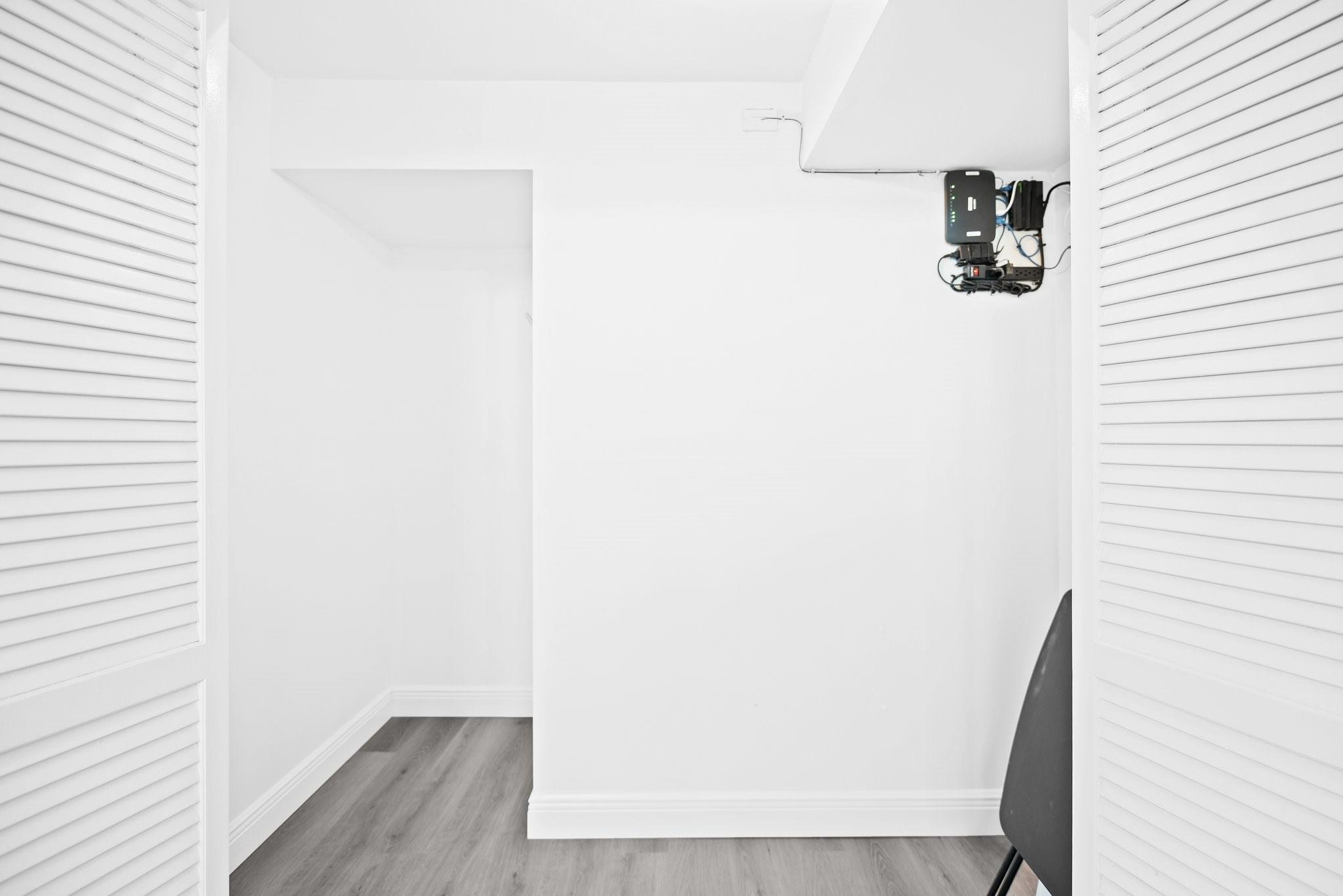 1800 N Andrews Ave 10L