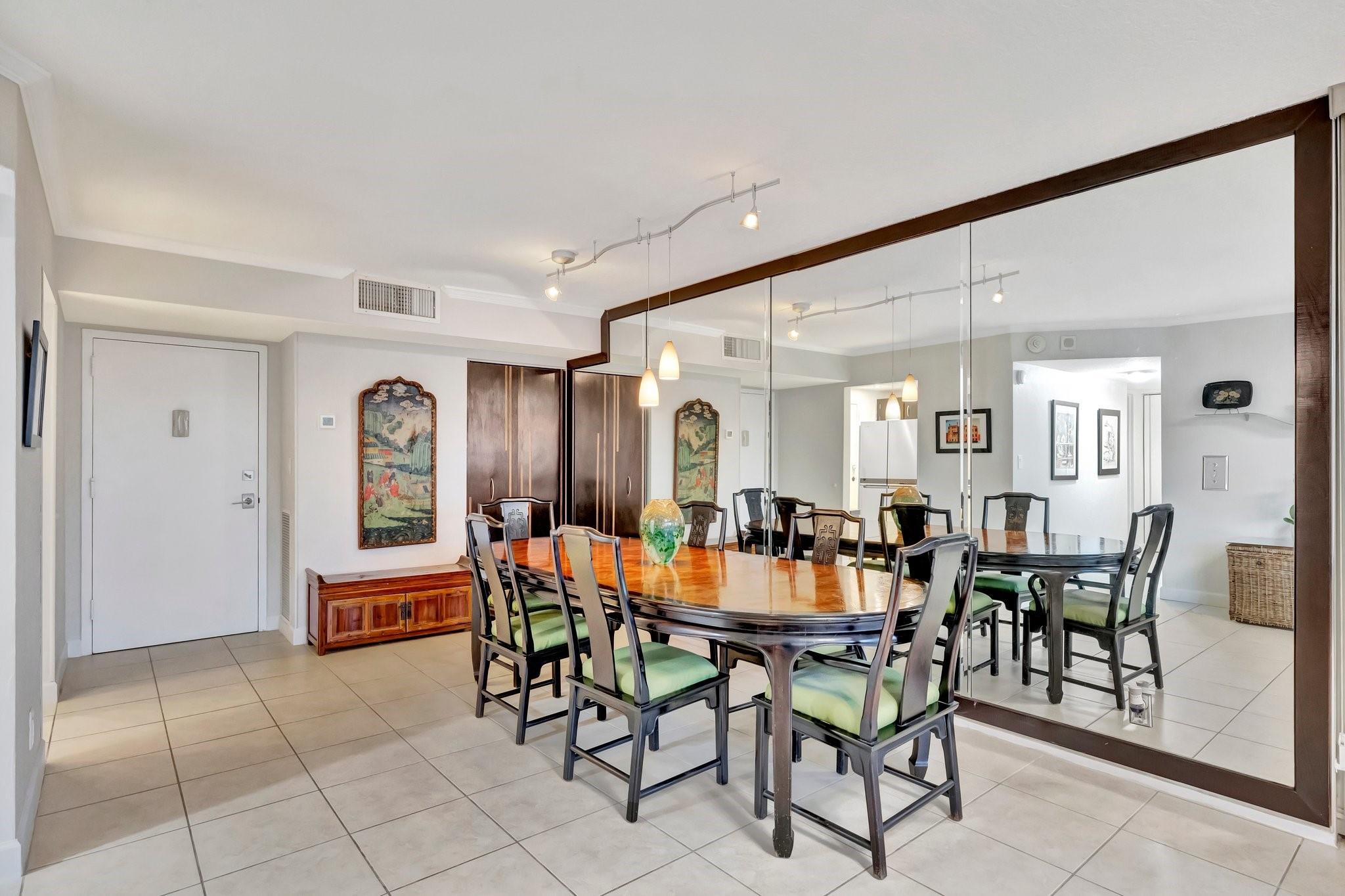 1160 N Federal Hwy 423