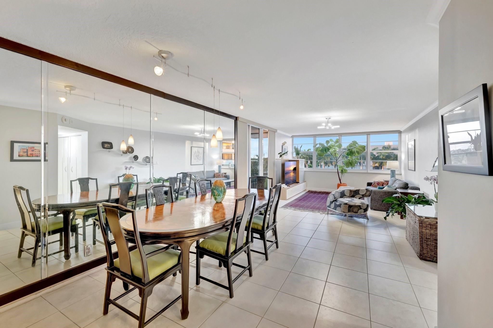 1160 N Federal Hwy 423