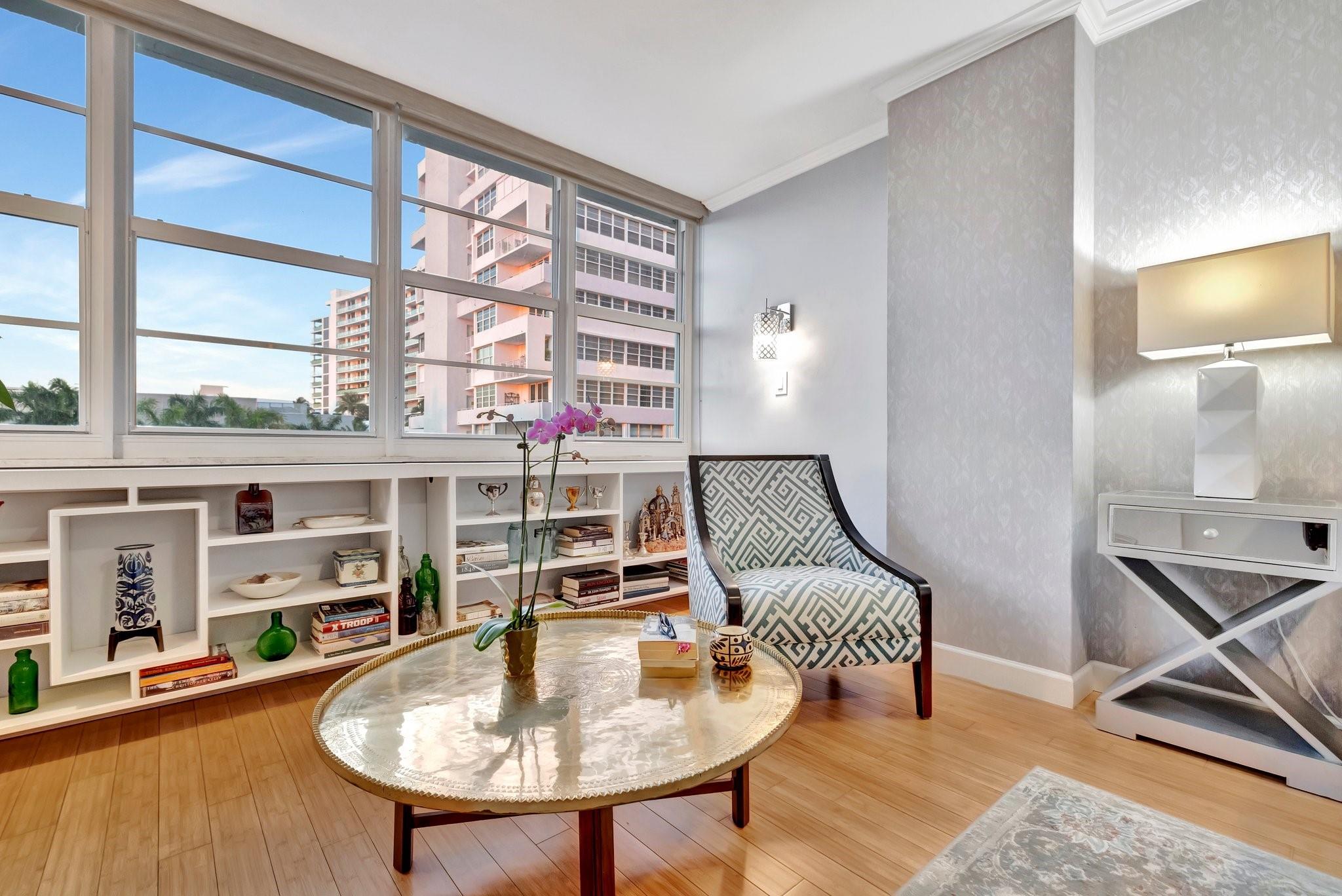 1160 N Federal Hwy 423