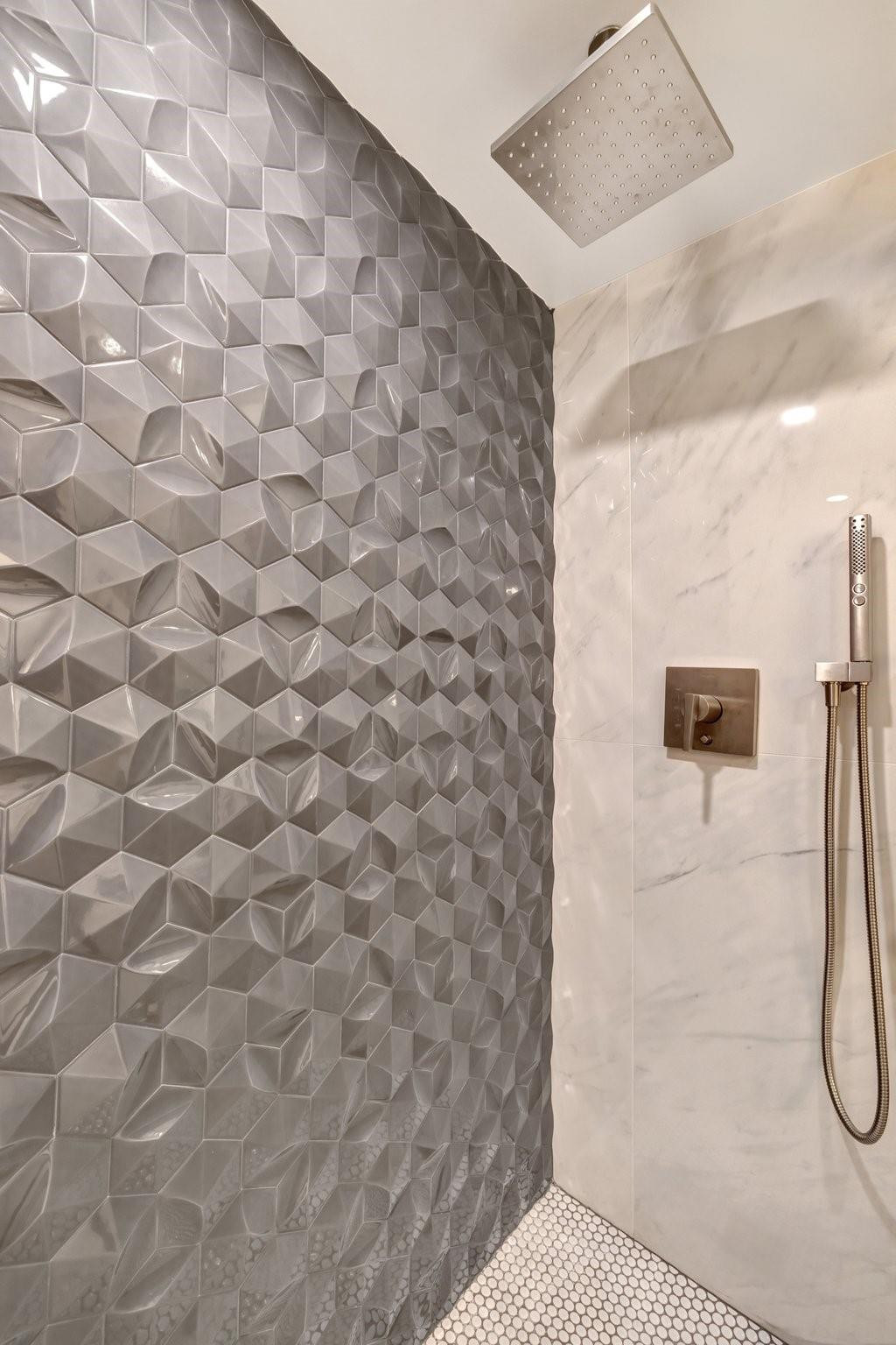 3960 Oaks Clubhouse Dr 305