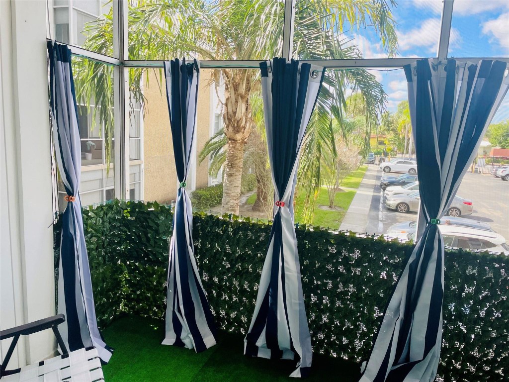 3000 NE 16th Ave 211