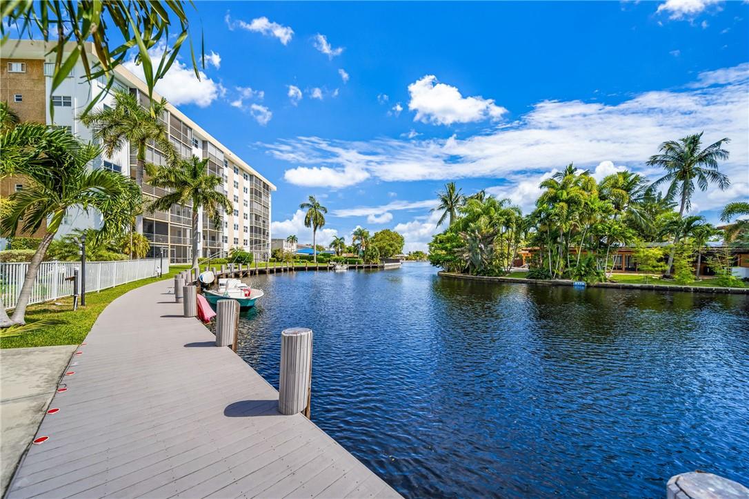 3000 NE 16th Ave 211