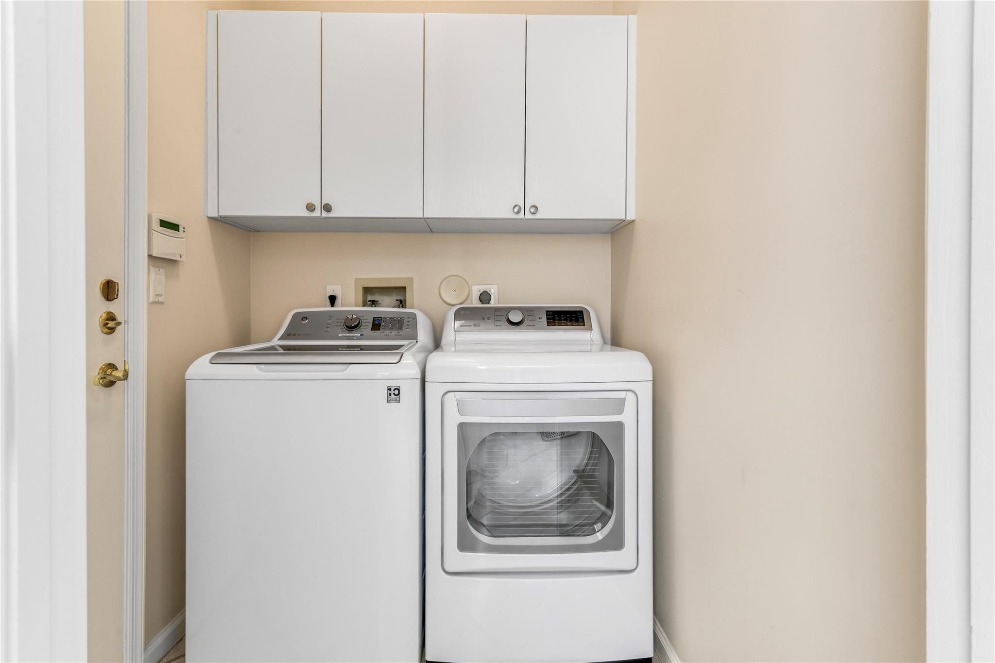 5743 Emerald Cay Ter