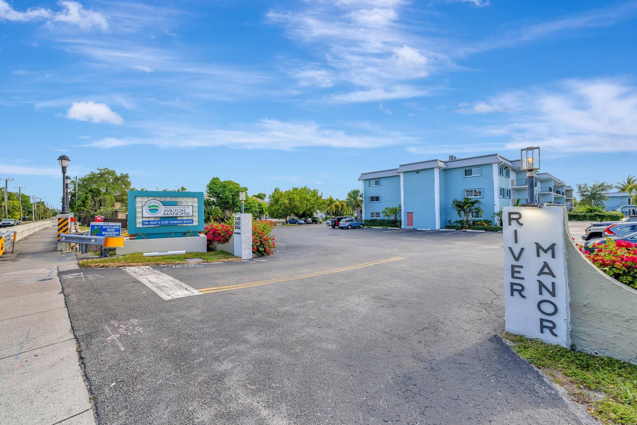 3004 NE 5th Ter 208-C