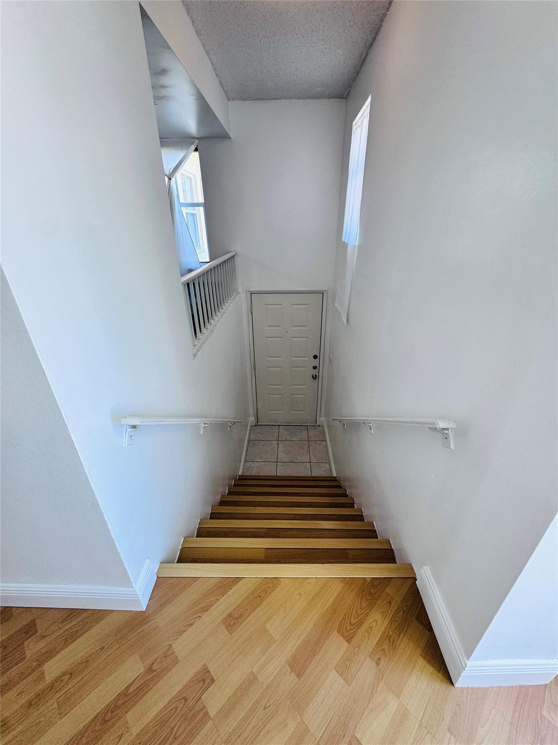 2827 N Course Dr 206