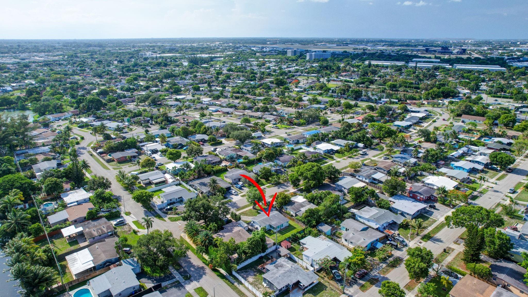 4106 NW 12th Ter