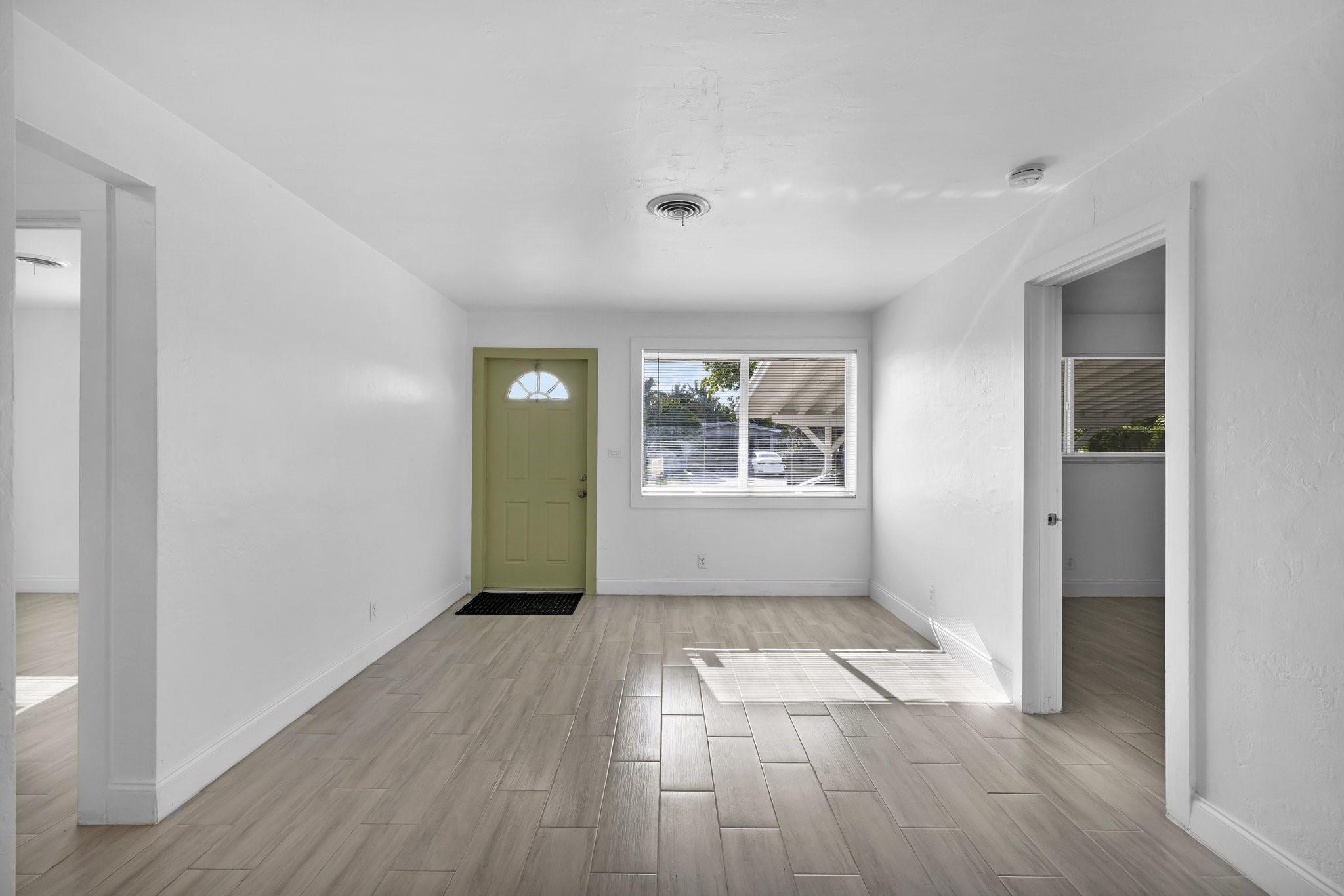4106 NW 12th Ter