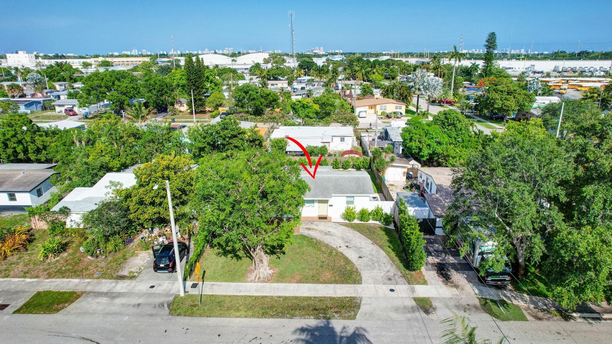 4106 NW 12th Ter
