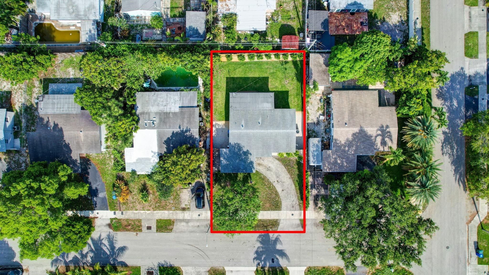 4106 NW 12th Ter