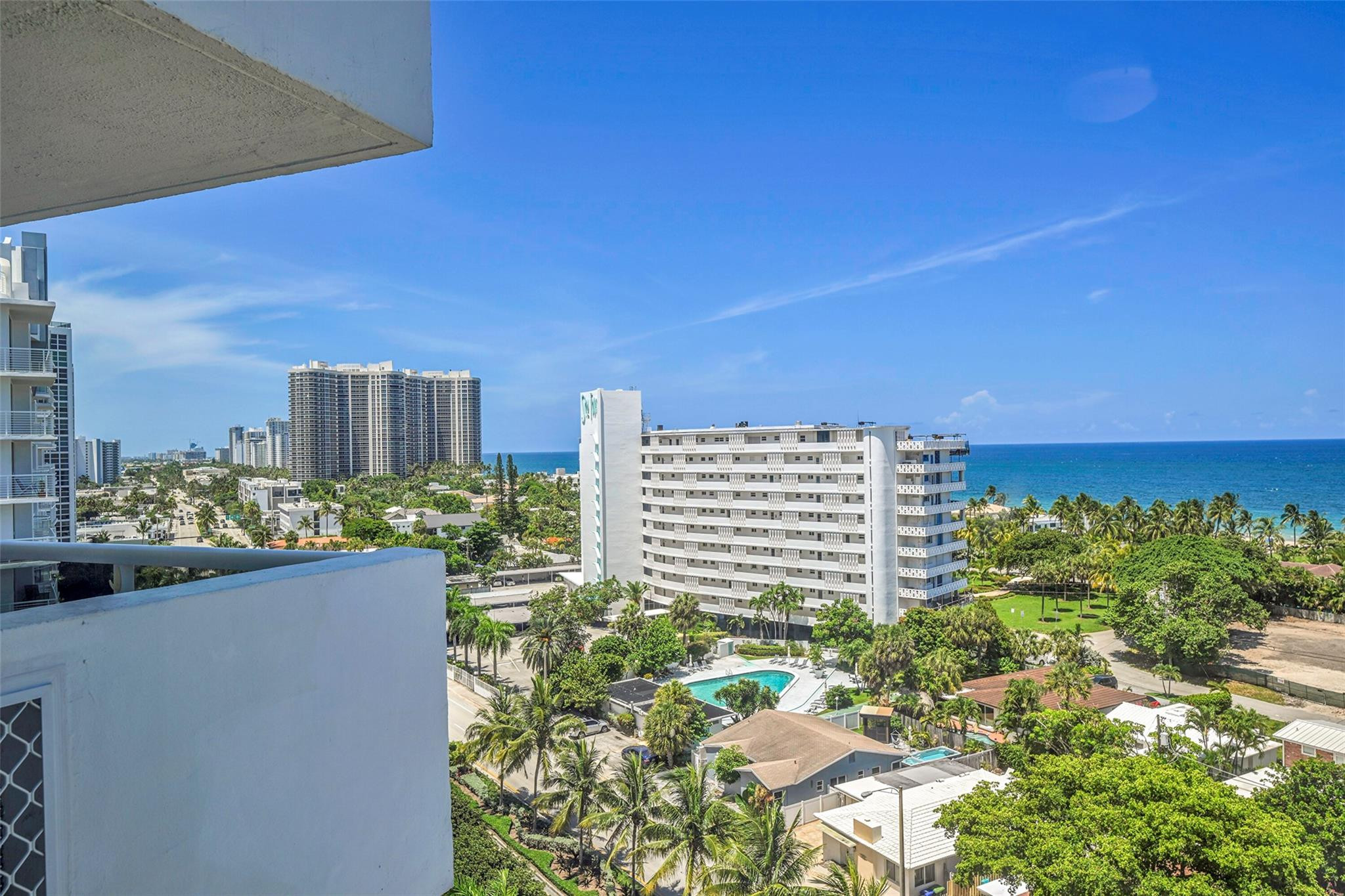 2715 N Ocean Boulevard 11a