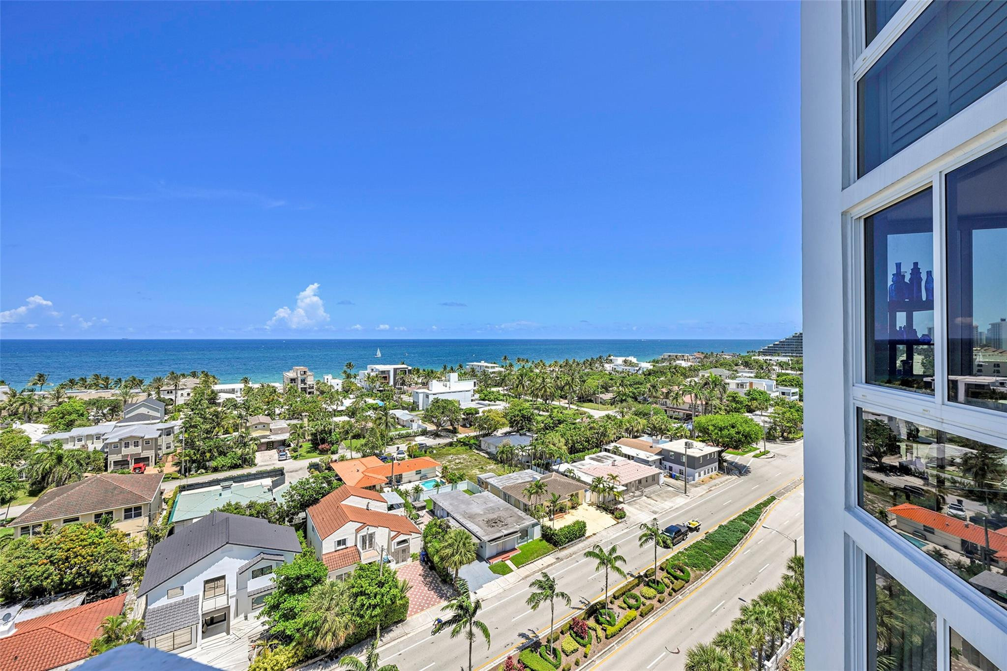2715 N Ocean Boulevard 11a