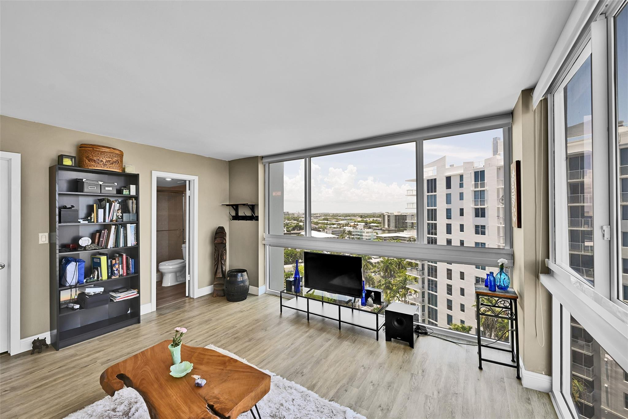 2715 N Ocean Boulevard 11a